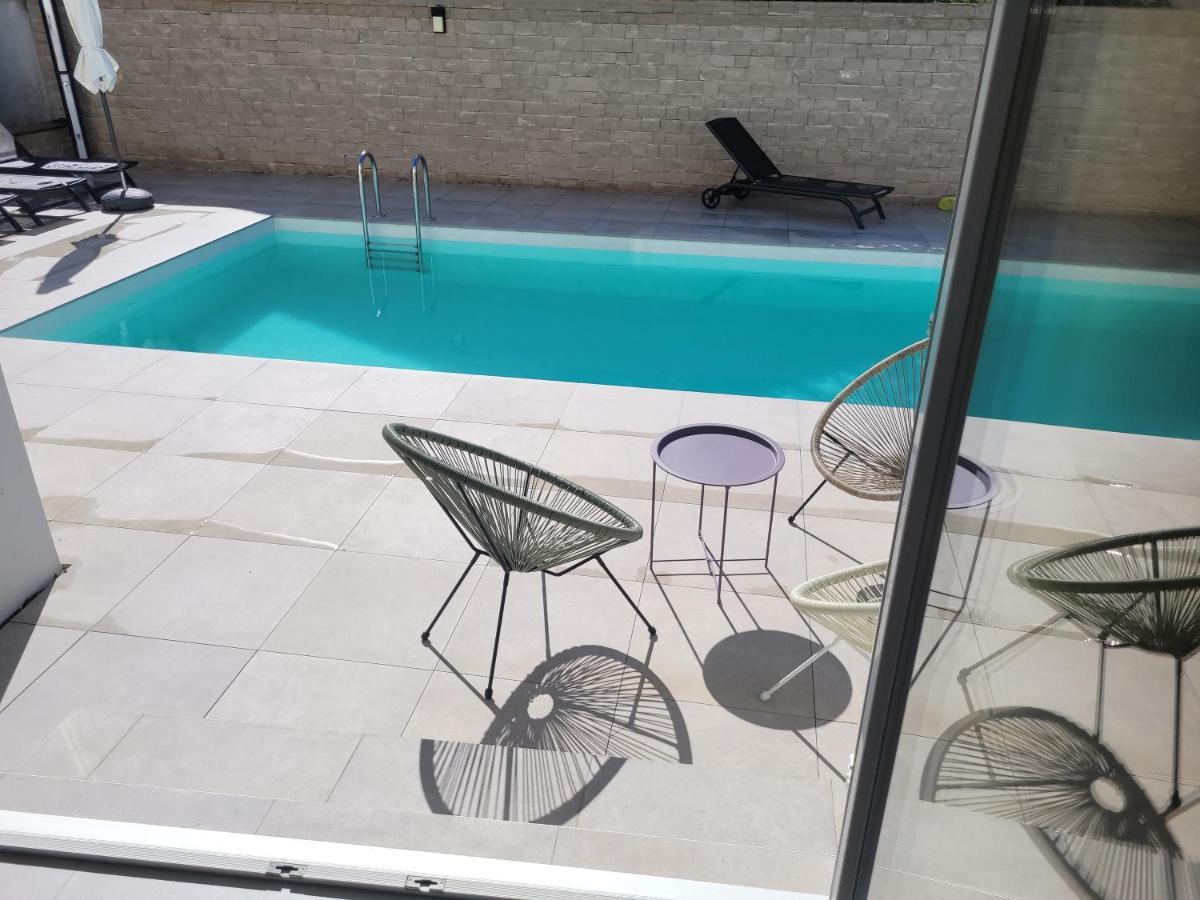 비빈제 Haus Dalmatia With Heated Pool 아파트 외부 사진